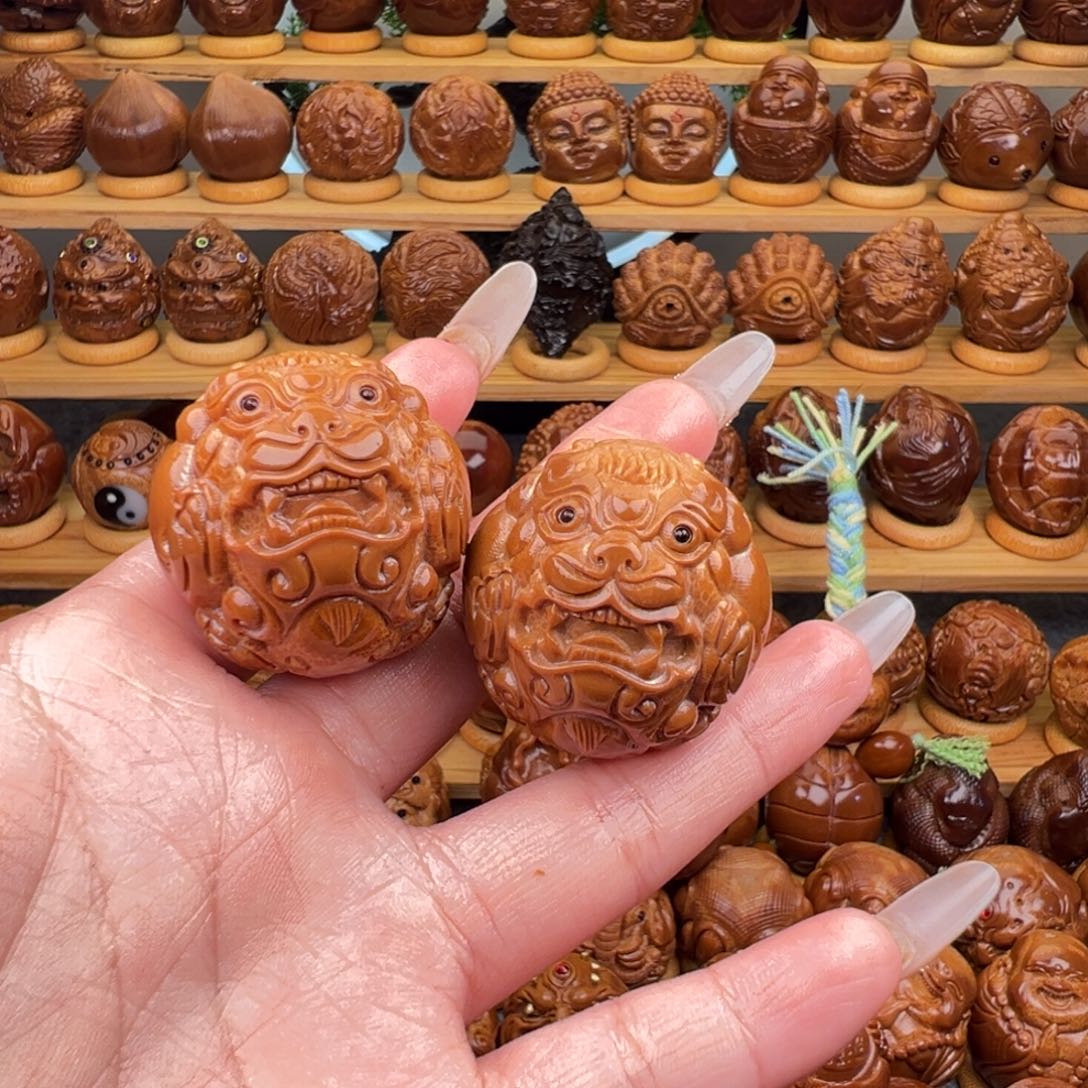 石***头橄榄核手串/手链貔貅