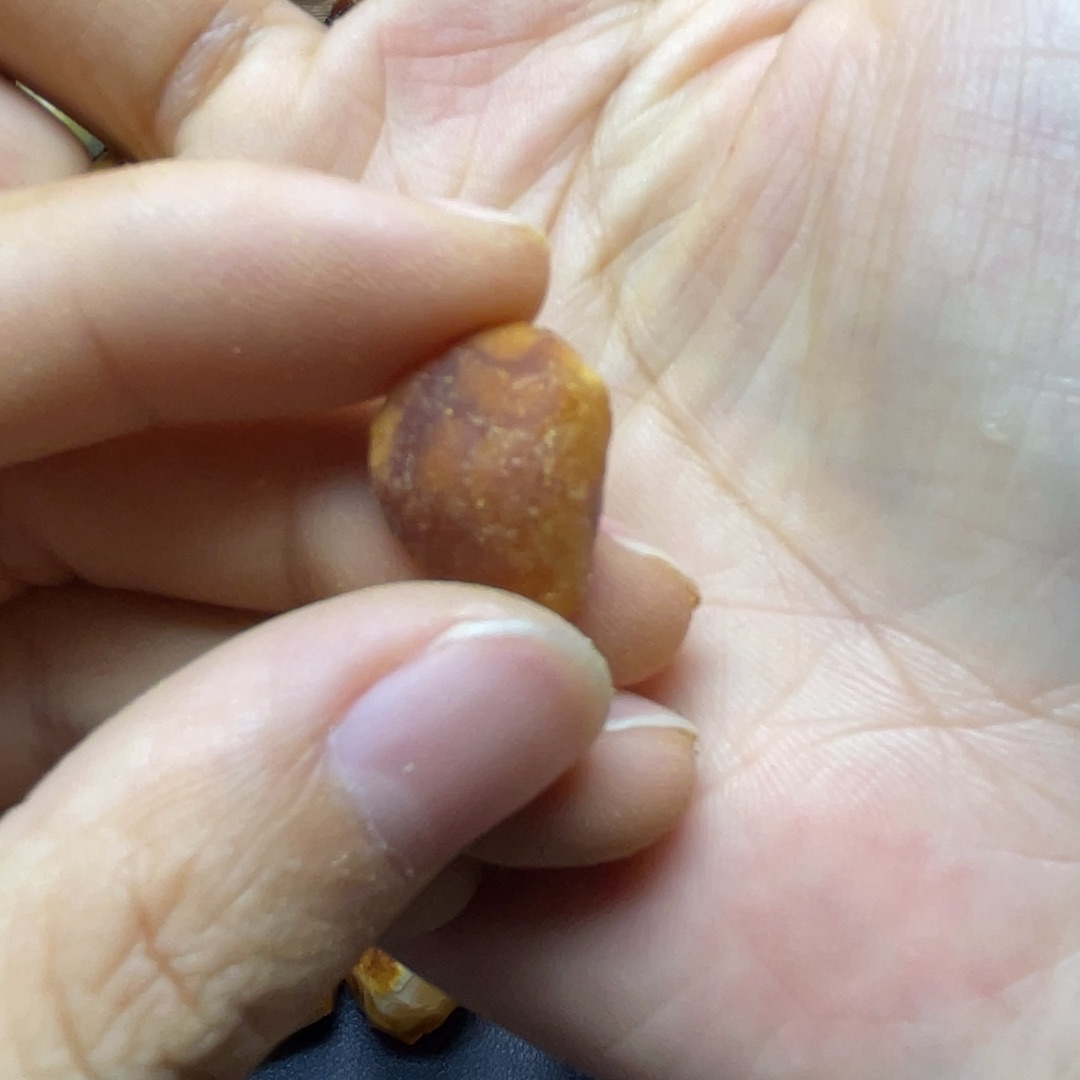 B***G未镶嵌琥珀珠宝奇石蜜蜡订制隔片