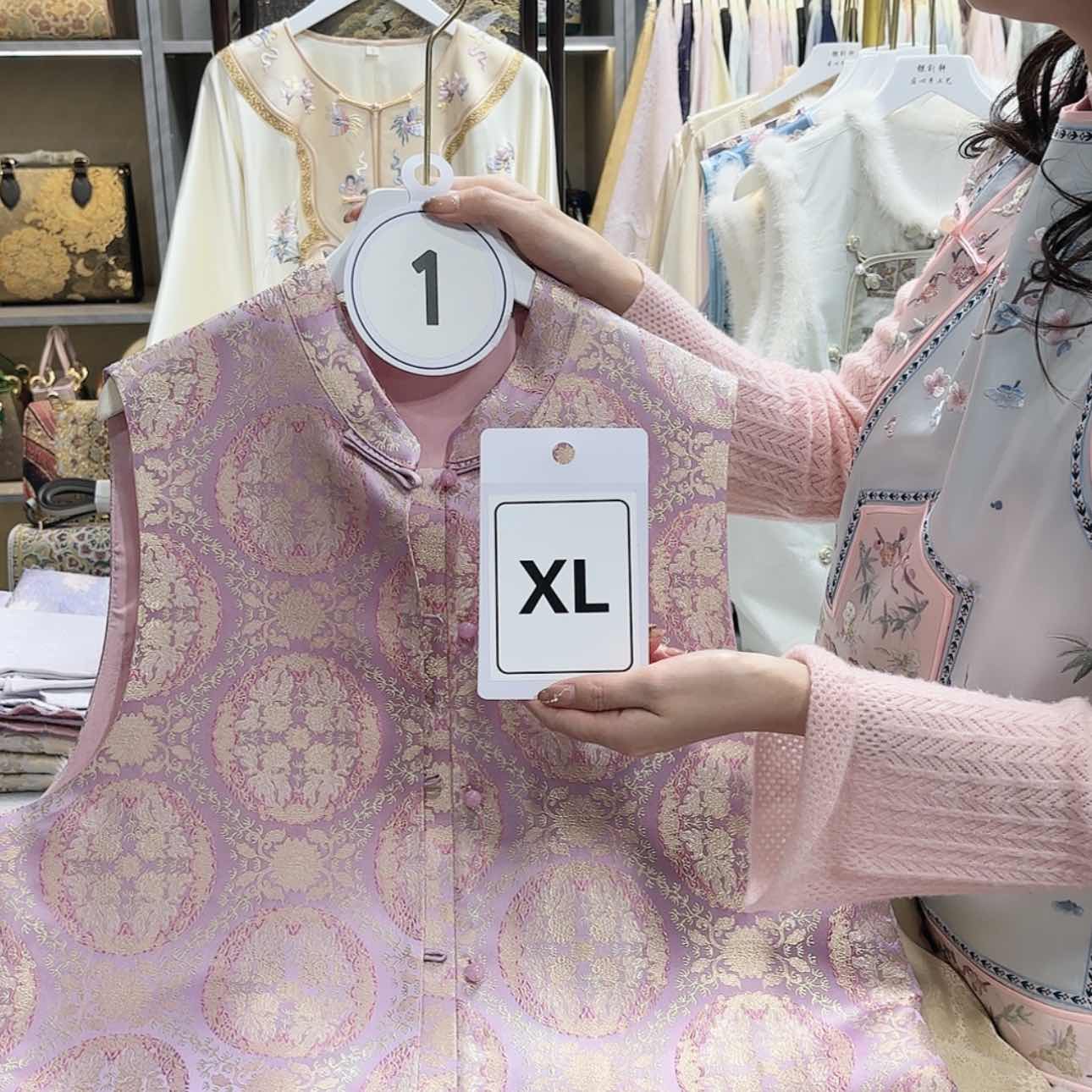 【闪购商品】织绣清**月f g h f h h g f