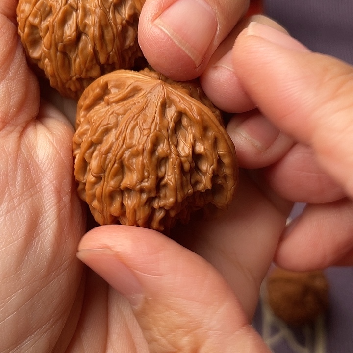 泥***新核桃文玩核桃山地磨38+