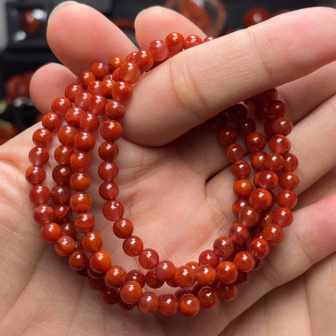 【闪购商品】未镶嵌5mm柿子锦红多圈有天然原皮南红玛瑙