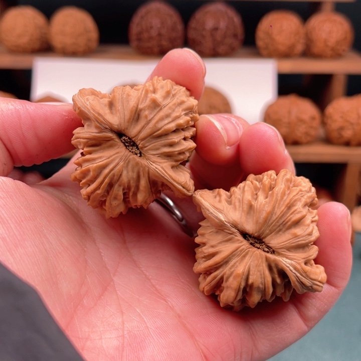 文玩核桃把件鸿**志41/42平谷四座楼