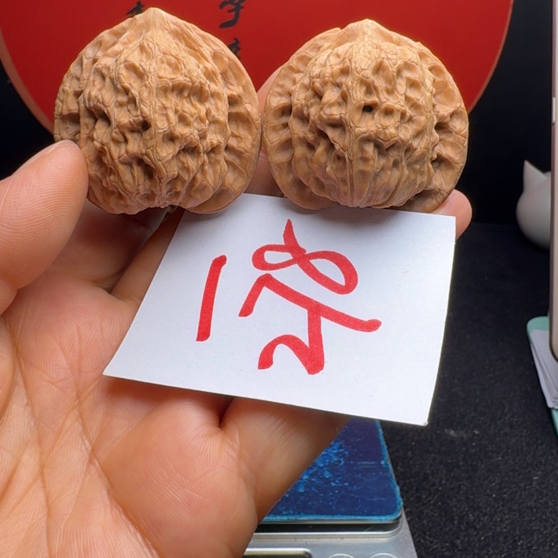 文玩核桃把件南***哥42崔凯