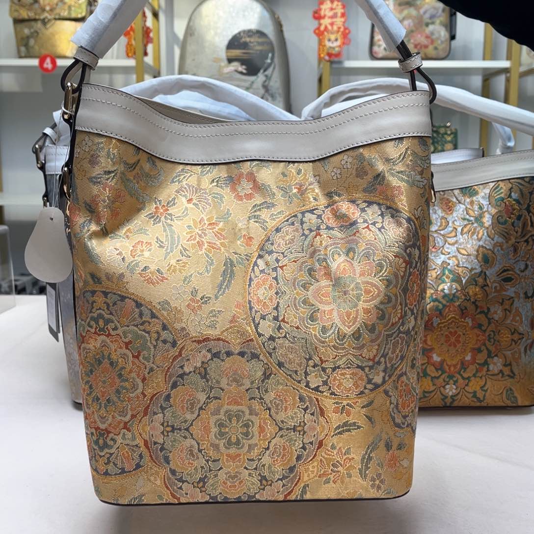 织绣微瑕浮力大漏