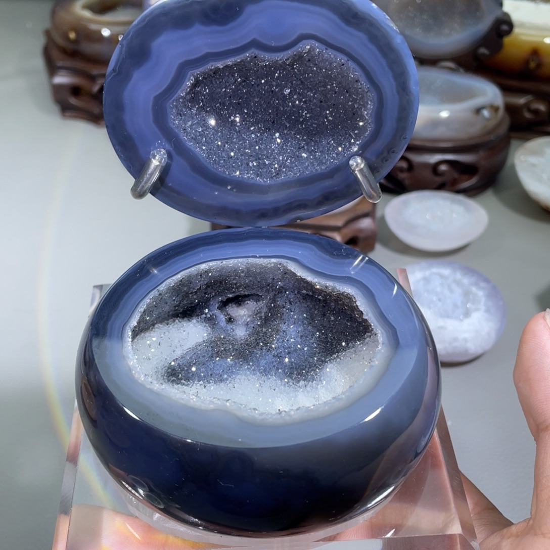 未镶嵌大型摆件（非配饰）水晶聚宝盆