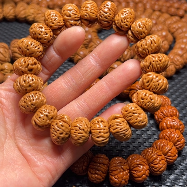 桃核手串龙纹桃核