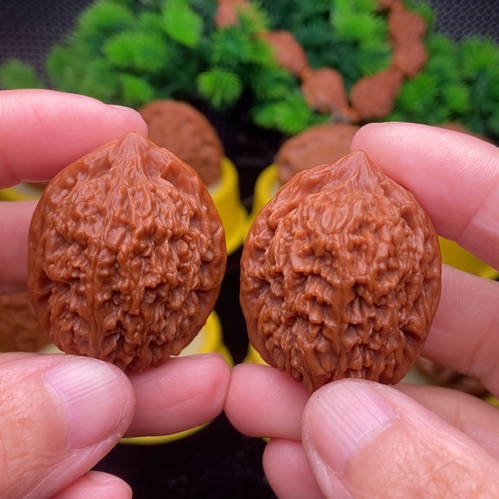 吊坠文玩核桃满****红蒜头33精配