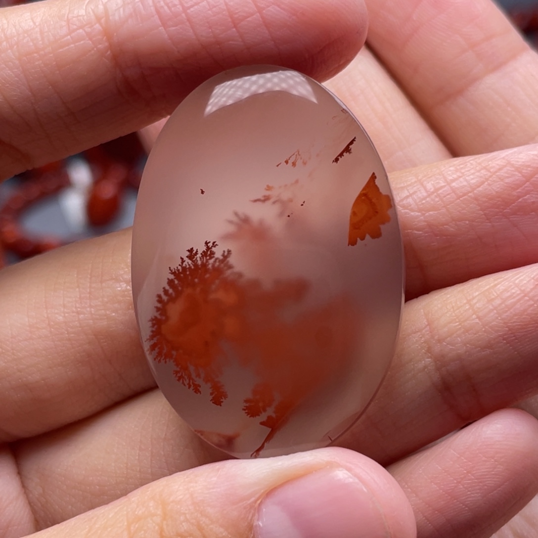 南红玛瑙未镶嵌珠宝奇石吊坠