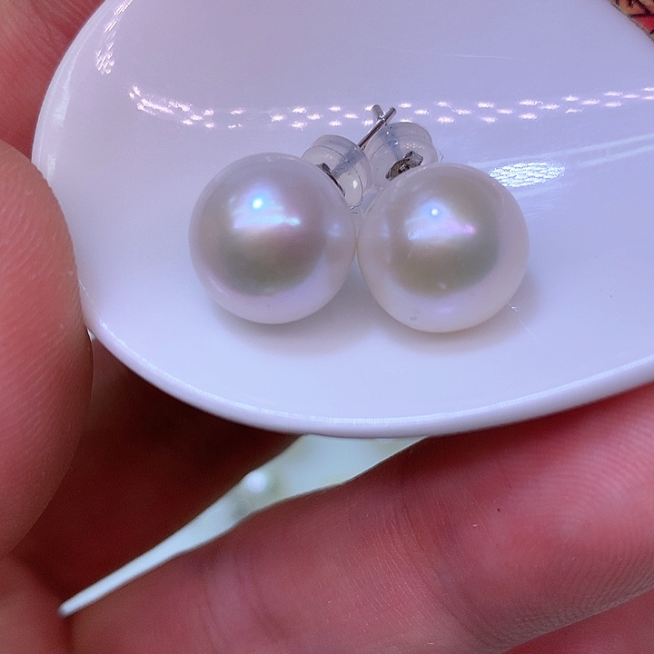 银S925镶嵌耳饰淡水珍珠