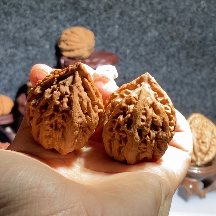 文玩核桃把件东北64