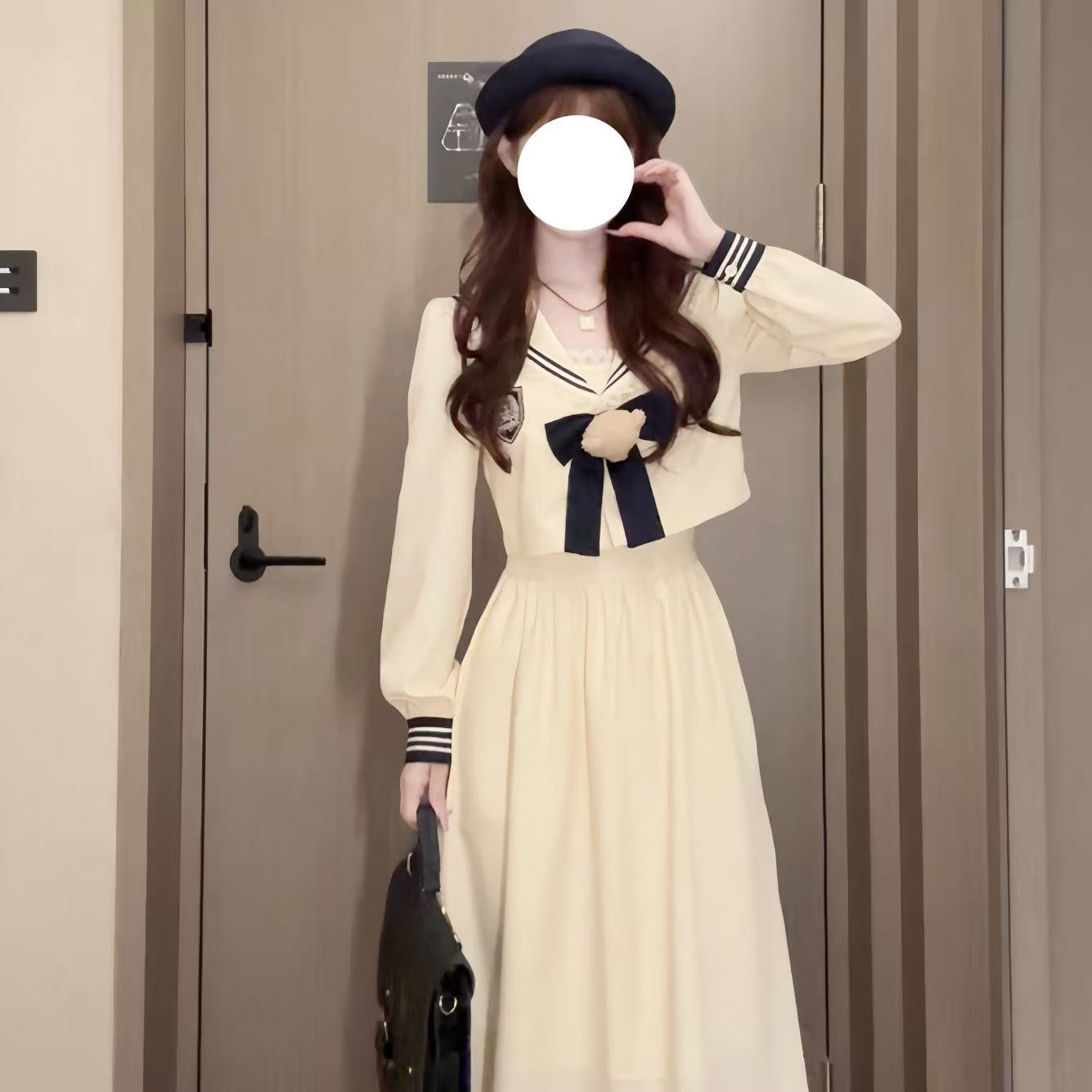 贩卖小熊秋季一整套日系温柔甜妹少女学院风海军领短上衣长裙套装