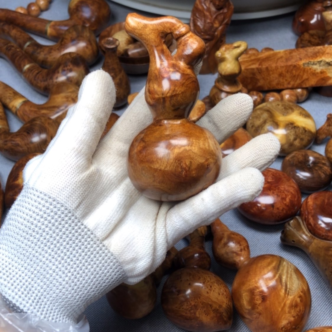 【闪购商品】木麻梨疙瘩火琉璃手把件