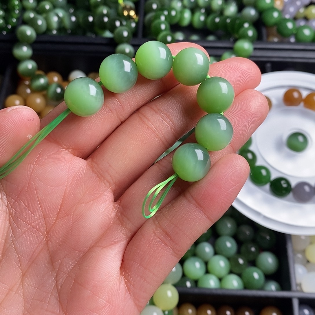 和田玉（碧玉）未镶嵌珠宝半成品