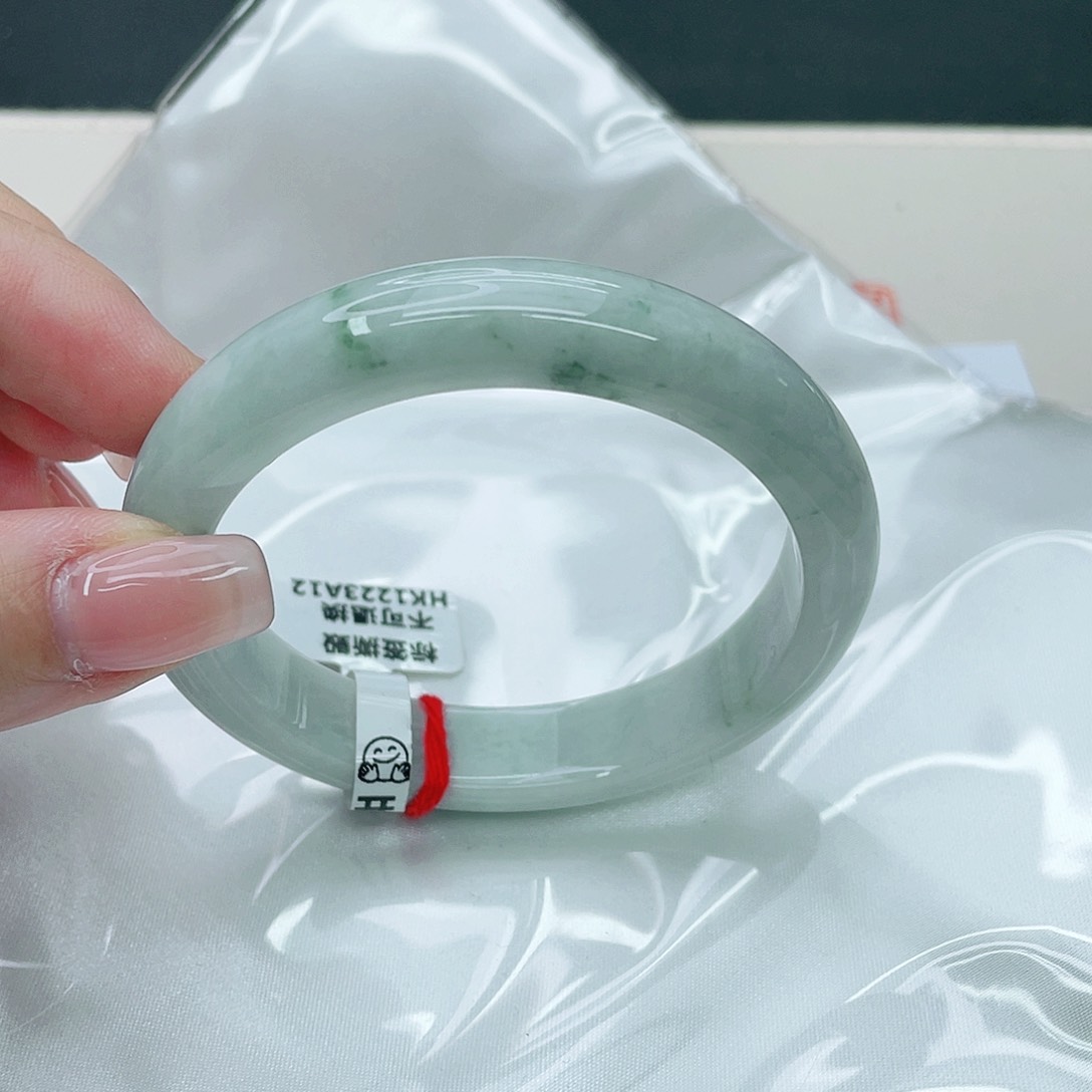 翡翠手镯未镶嵌正58.5