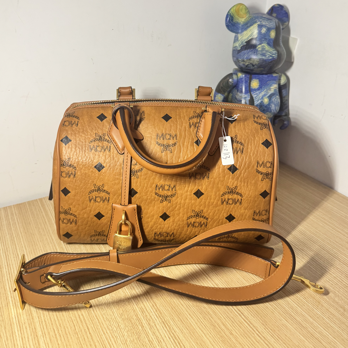 95新 MCM 沈多多/干邑色 小号 金锁波士顿