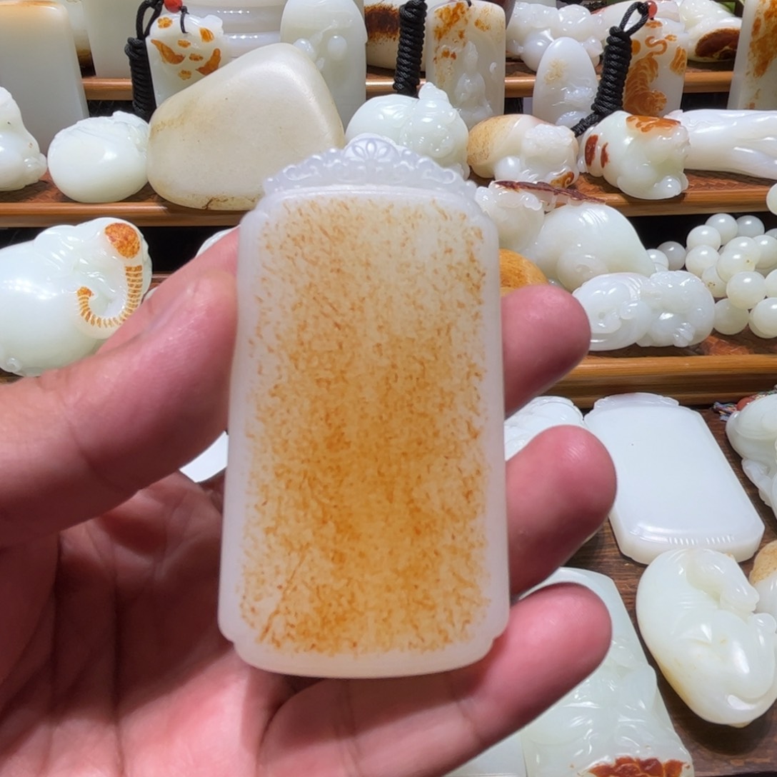 和田玉挂件未镶嵌