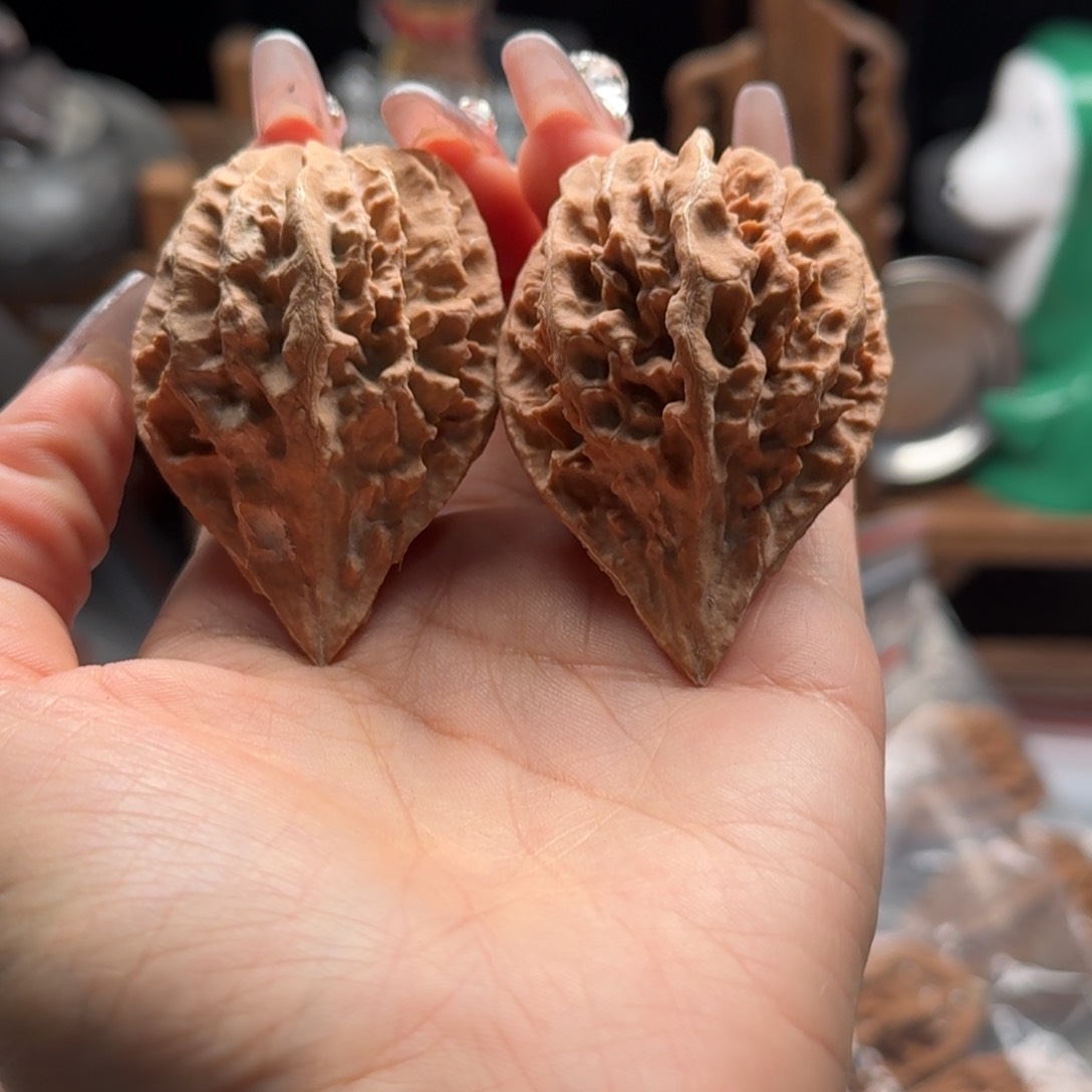 文玩核桃把件关东木子楸百核194