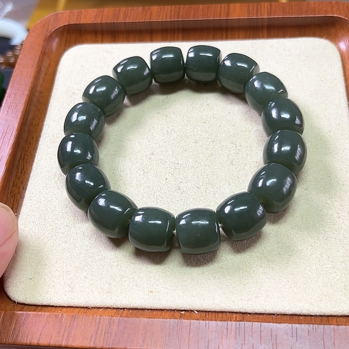 手链未镶嵌和田玉深**林