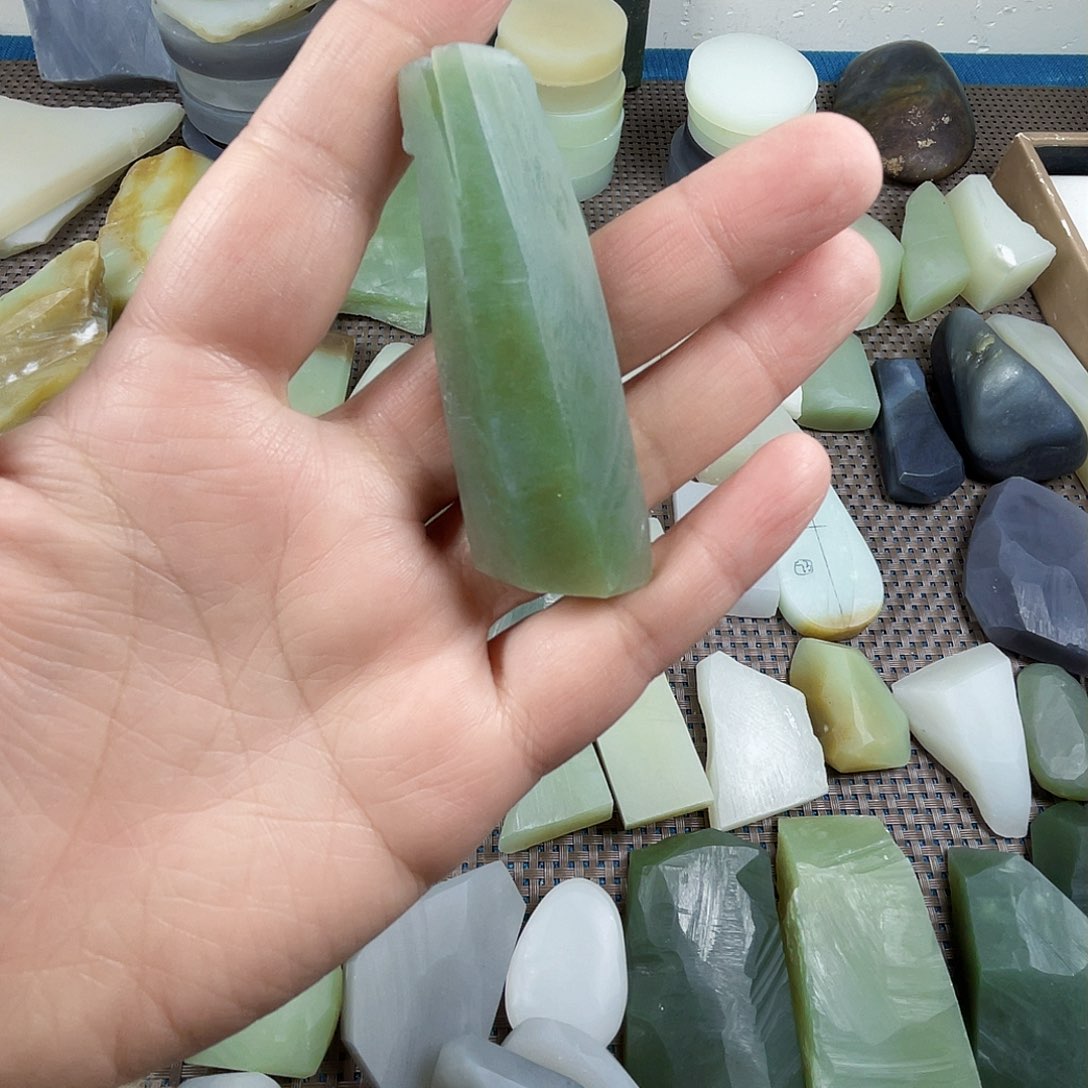 和田玉颈饰未镶嵌C*