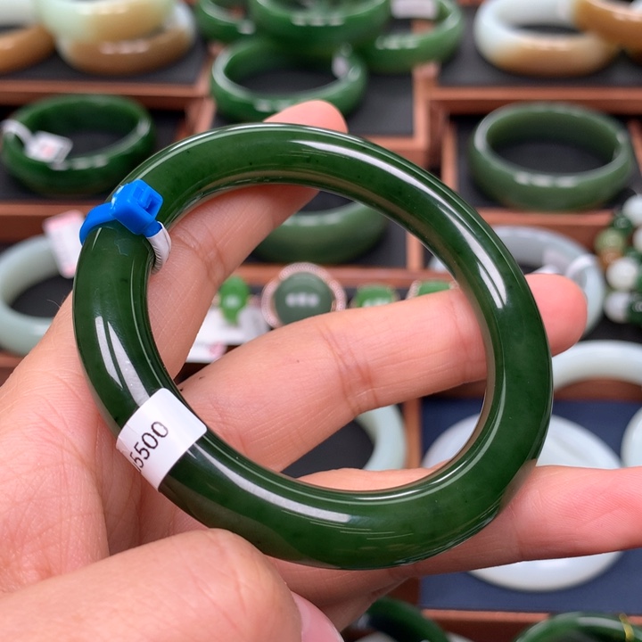 和田玉（碧玉）手镯未镶嵌珺****呐54