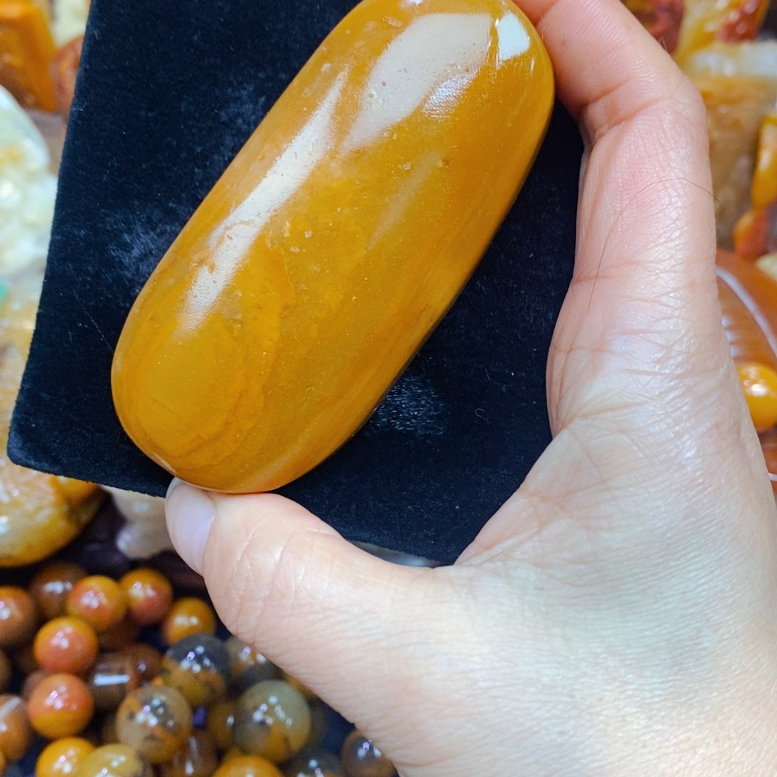 未镶嵌石英质玉（黄龙玉）吊坠(不含链)