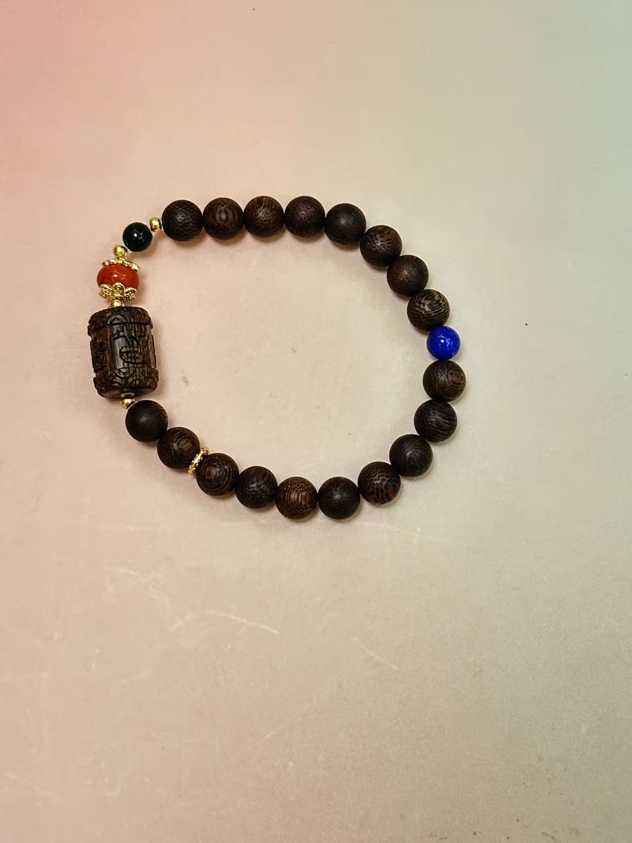 沉香天然海南莺歌绿棋楠0.8CM沉香手串财源滚滚