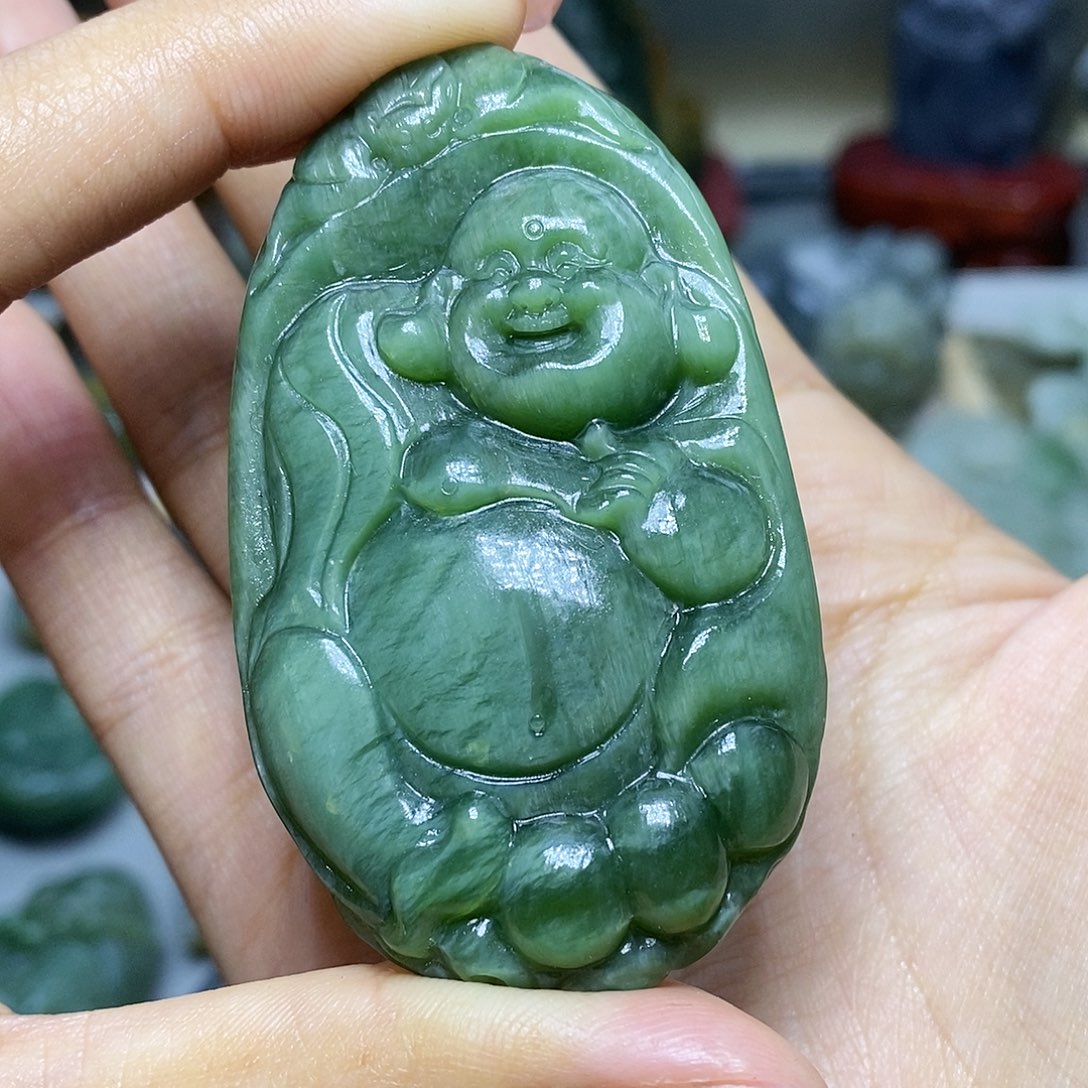 和田玉和田玉未镶嵌于****）