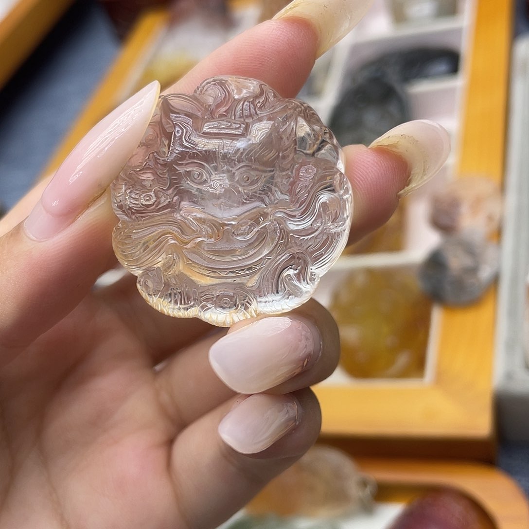 颈饰未镶嵌水晶天然