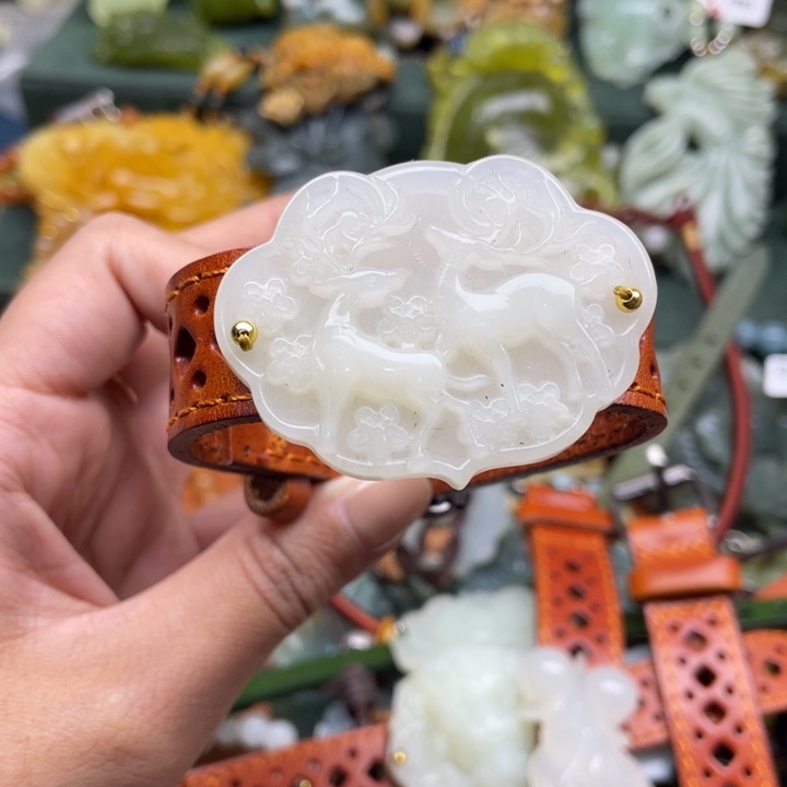 蛇纹石玉手牌合金