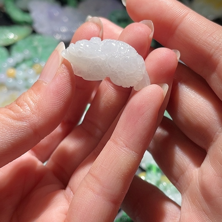 颈饰未镶嵌翡翠天