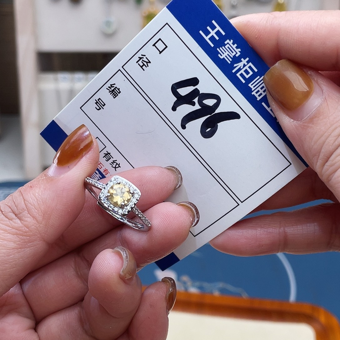 颈饰水晶合金多样性，发一件