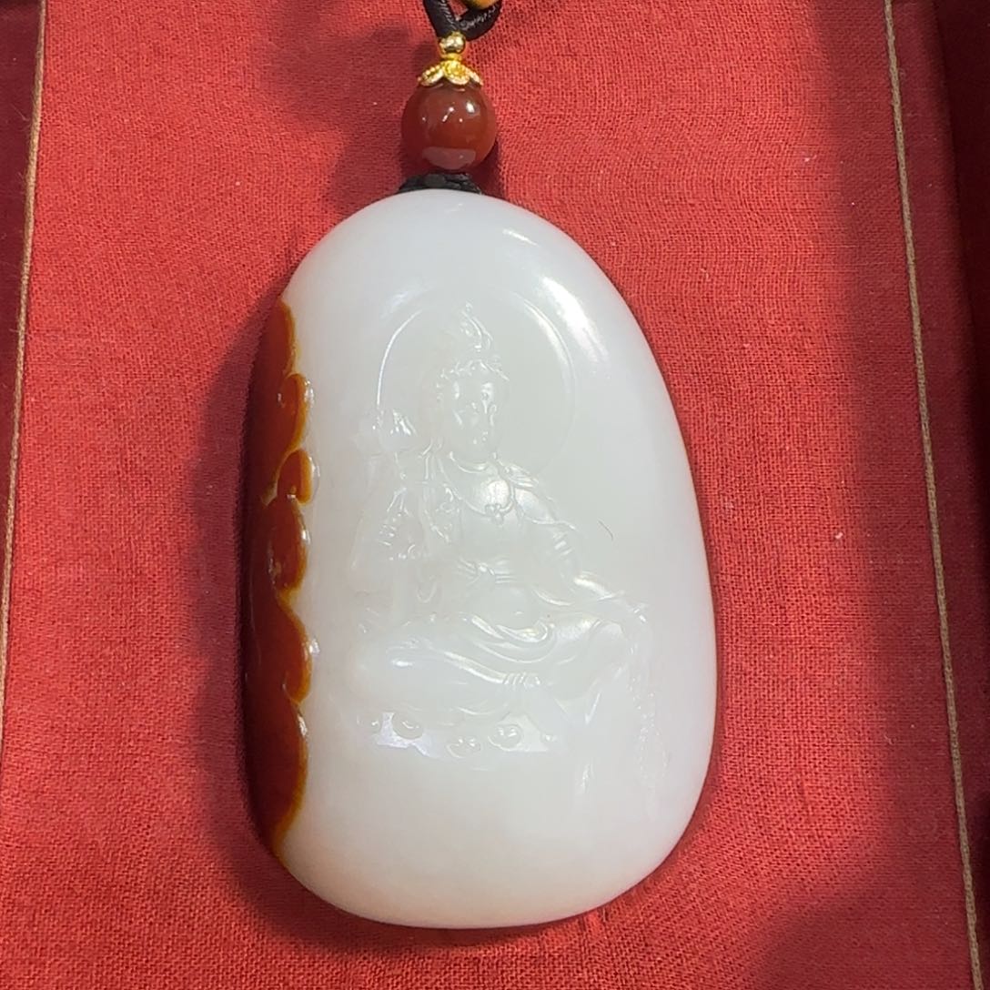 和田玉挂件未镶嵌榆****）