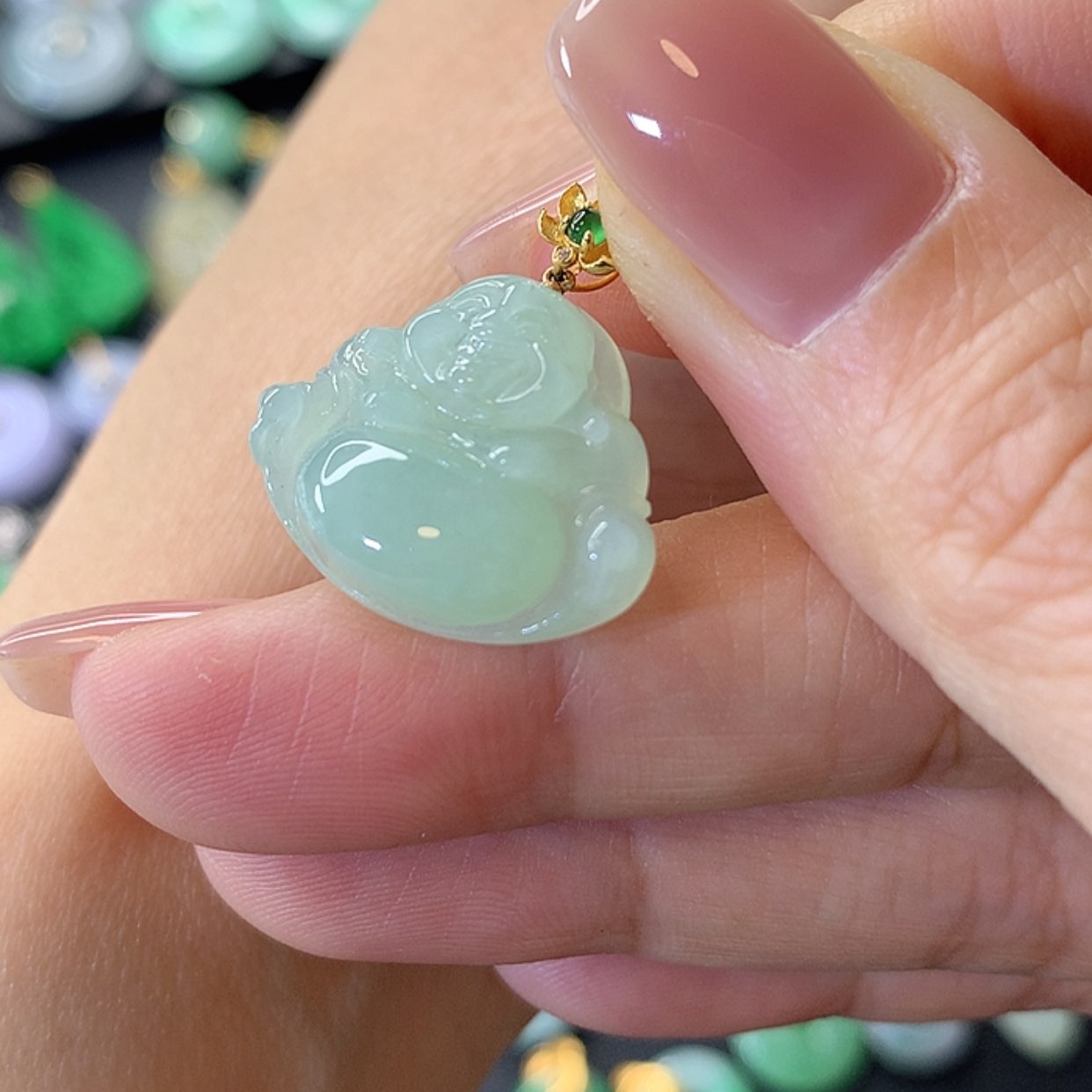 【闪购商品】翡翠吊坠(赠链)18K金镶嵌