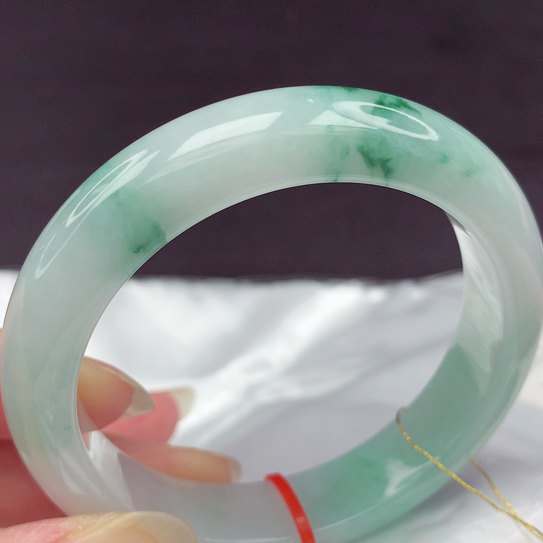 翡翠未镶嵌手镯54圈828