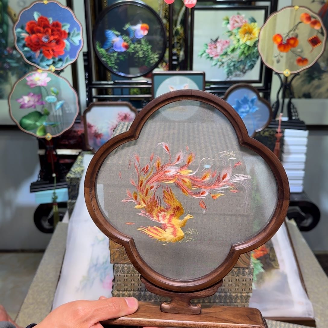 刺绣刺绣工艺精湛