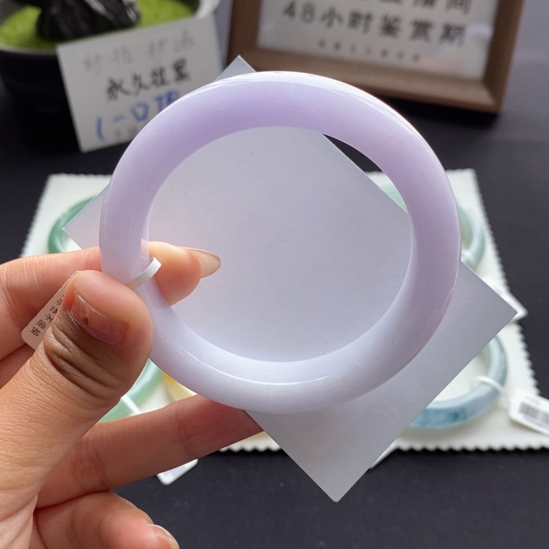 翡翠未镶嵌手镯翡翠