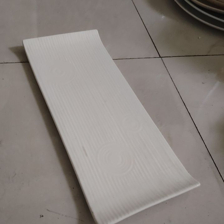 盘陶瓷盘子碗啥都有