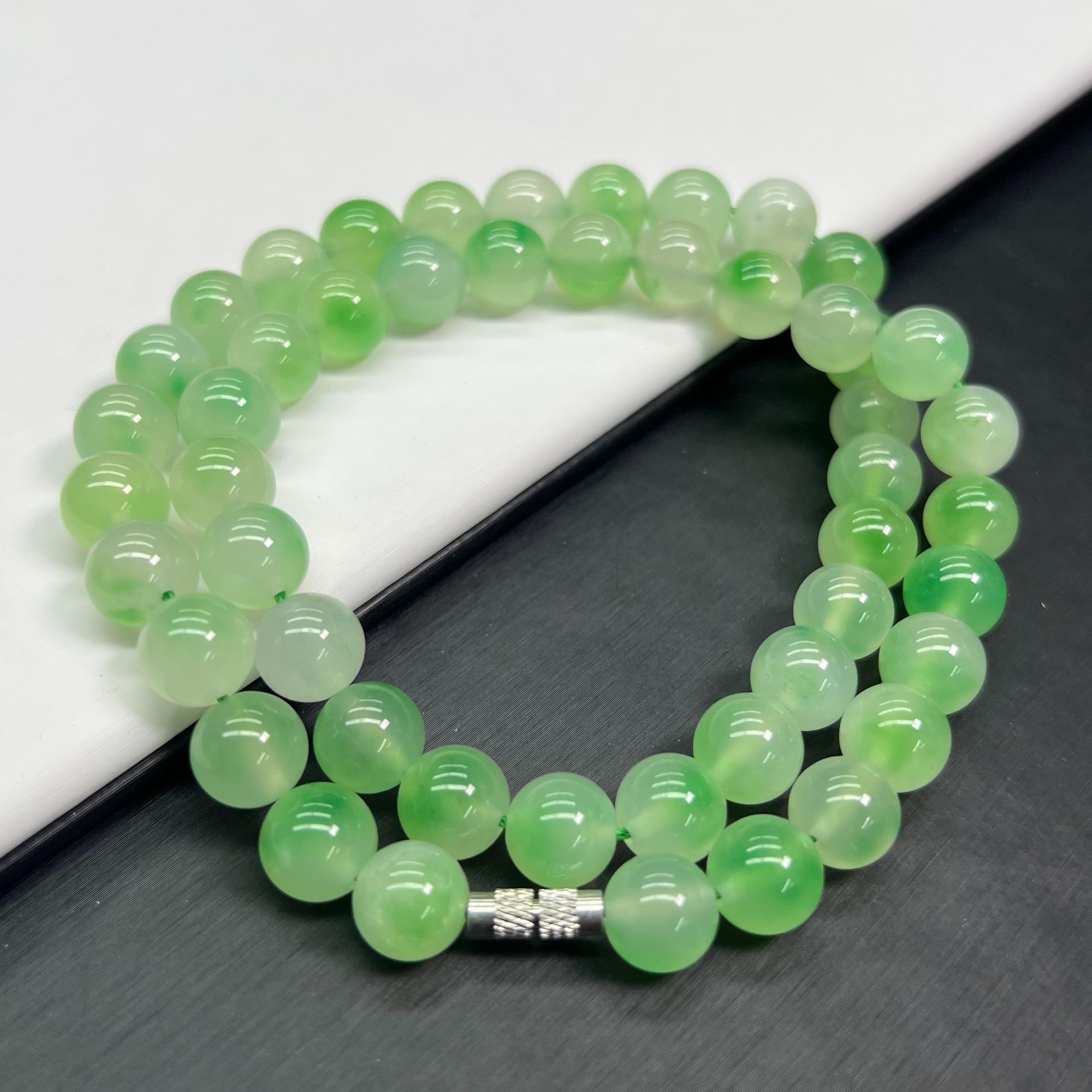 a325【精品】绿飘妈妈链10mm手链百搭 