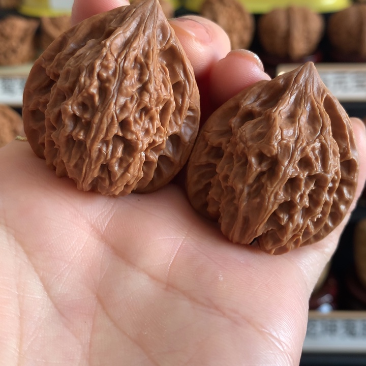 文玩核桃把件流星雨35+