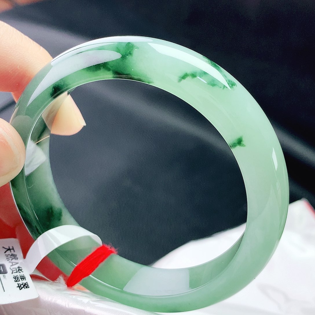 未镶嵌手镯翡翠55圈