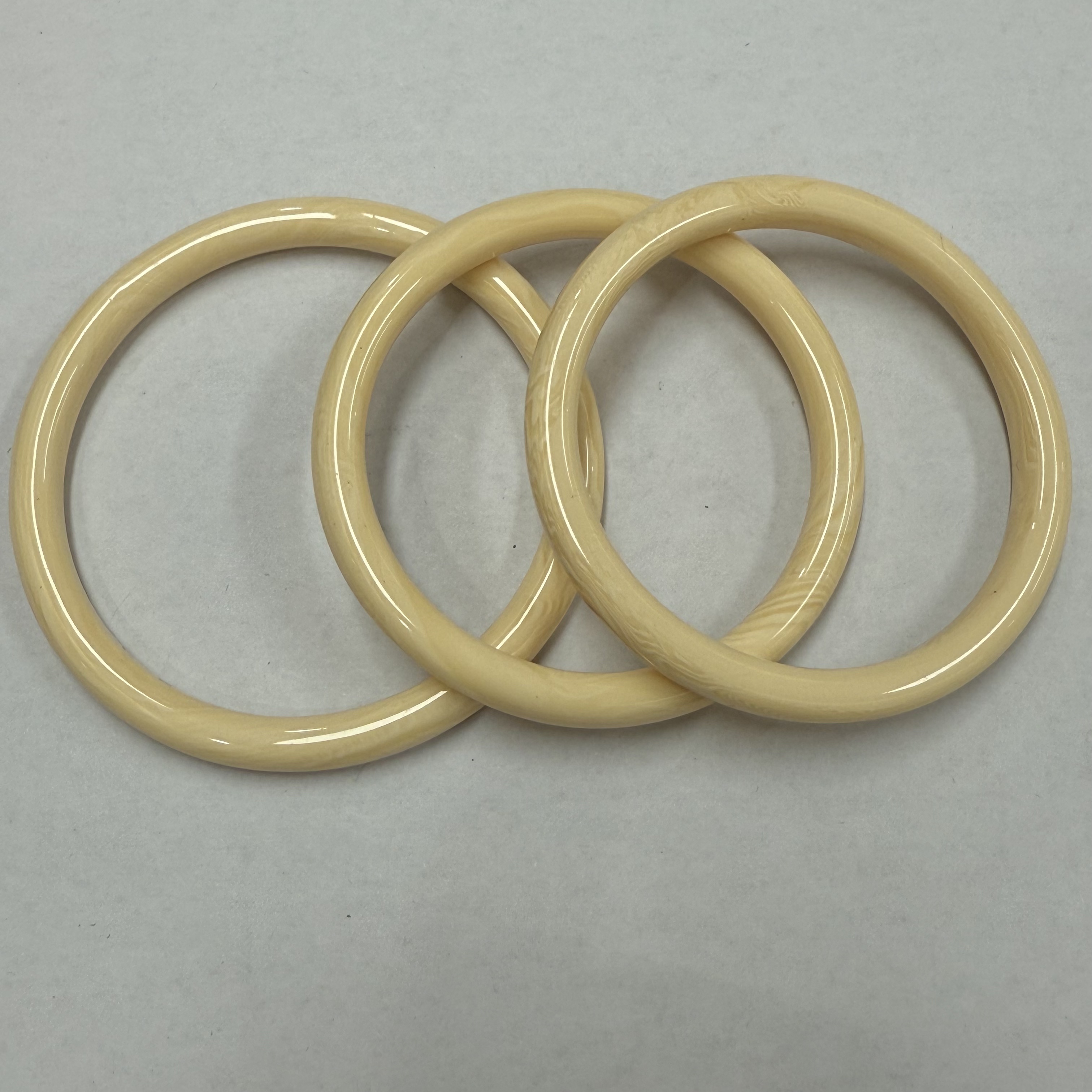 牙牙细圆条手镯*（多样性发一件）