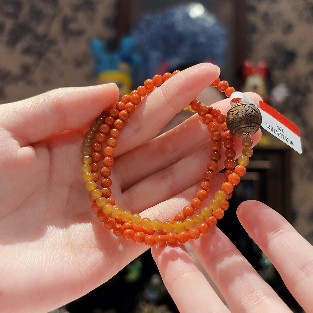 南红玛瑙未镶嵌颈饰多样性发其一