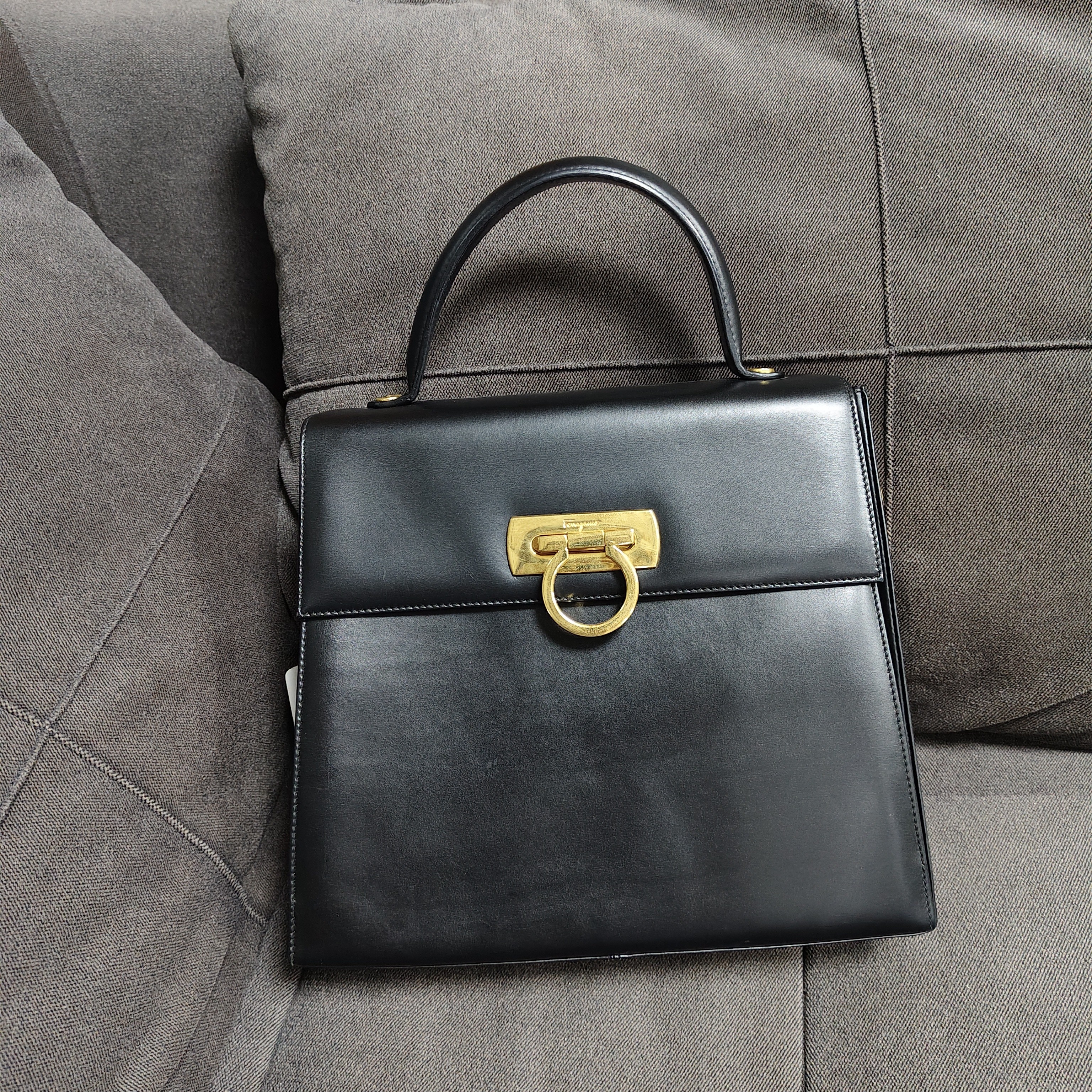 95新 FERRAGAMO/菲拉格慕 G专属/菲拉格慕手提包/13001