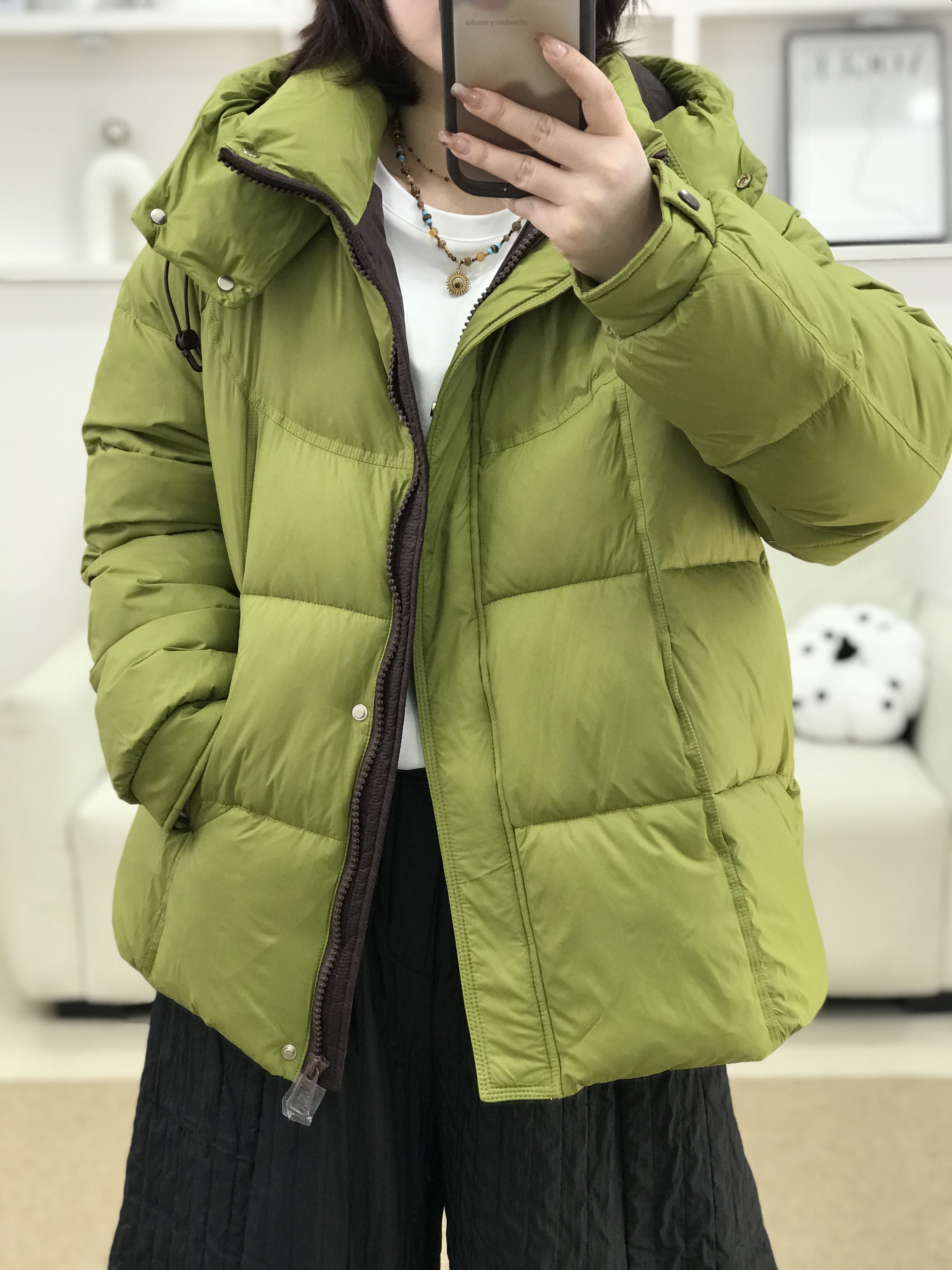 {莹莹推荐}668166冬季大码女装简约净版石墨烯云绒外套