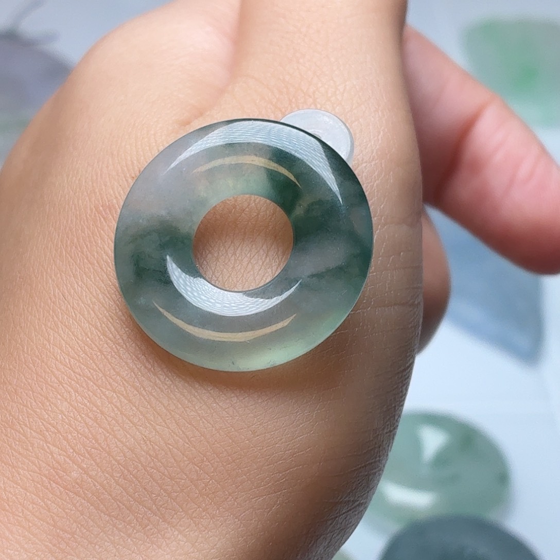 翡翠未镶嵌颈饰甜甜圈冰飘蓝花