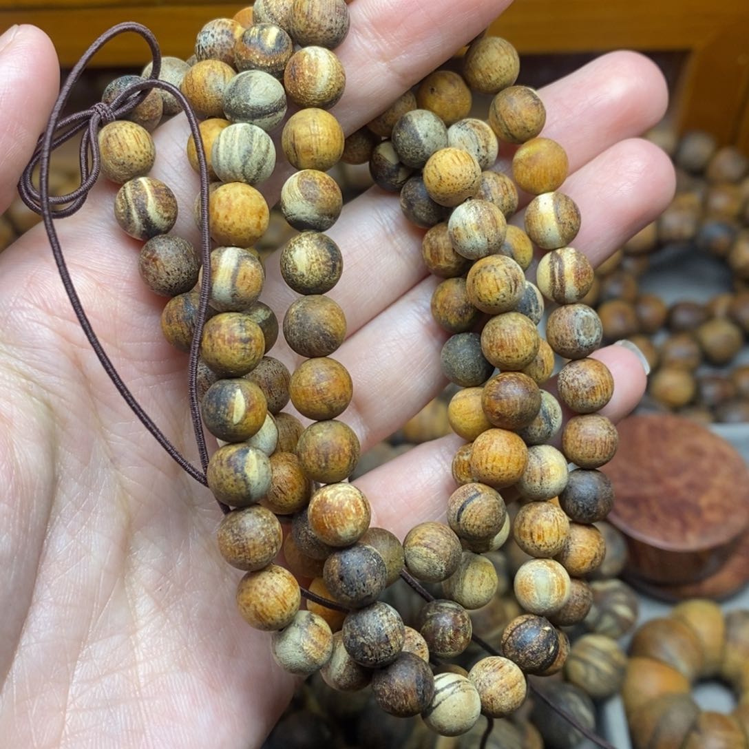 贡木无****哥贡木贡木贡木