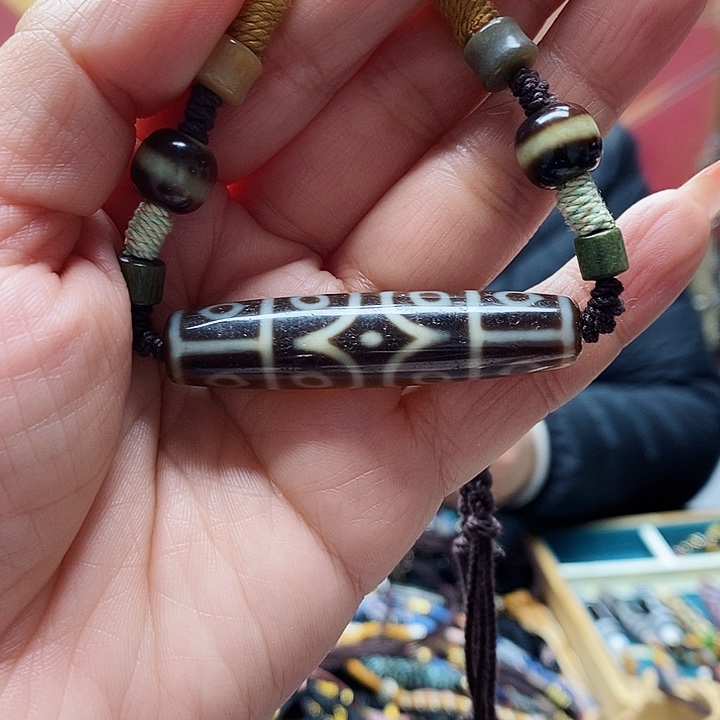 玛瑙/玉髓颈饰合金