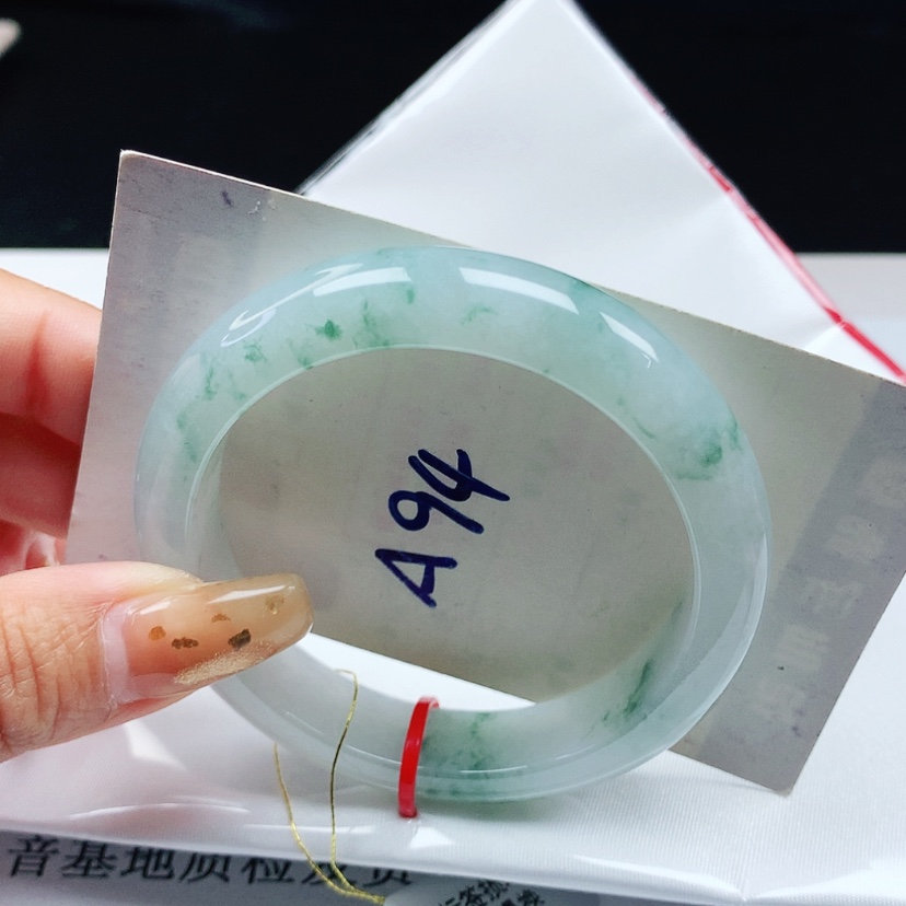 【闪购商品】翡翠手镯未镶嵌 正圈53+