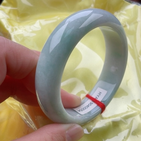 翡翠手镯未镶嵌正55.6