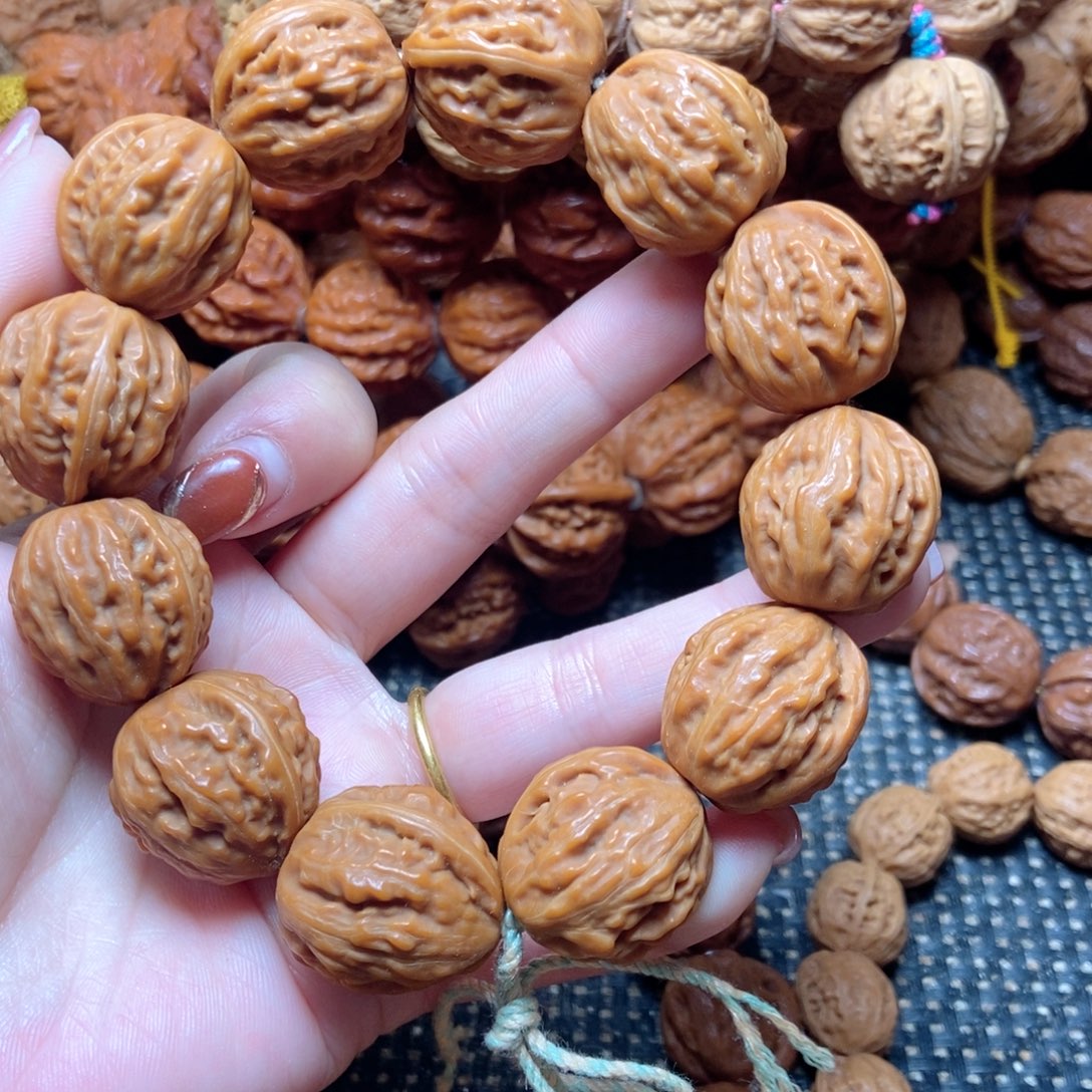 桃核吊坠小京八棱手串